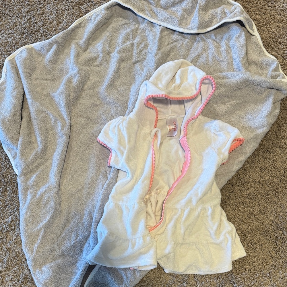 Hooded Towel Bundle